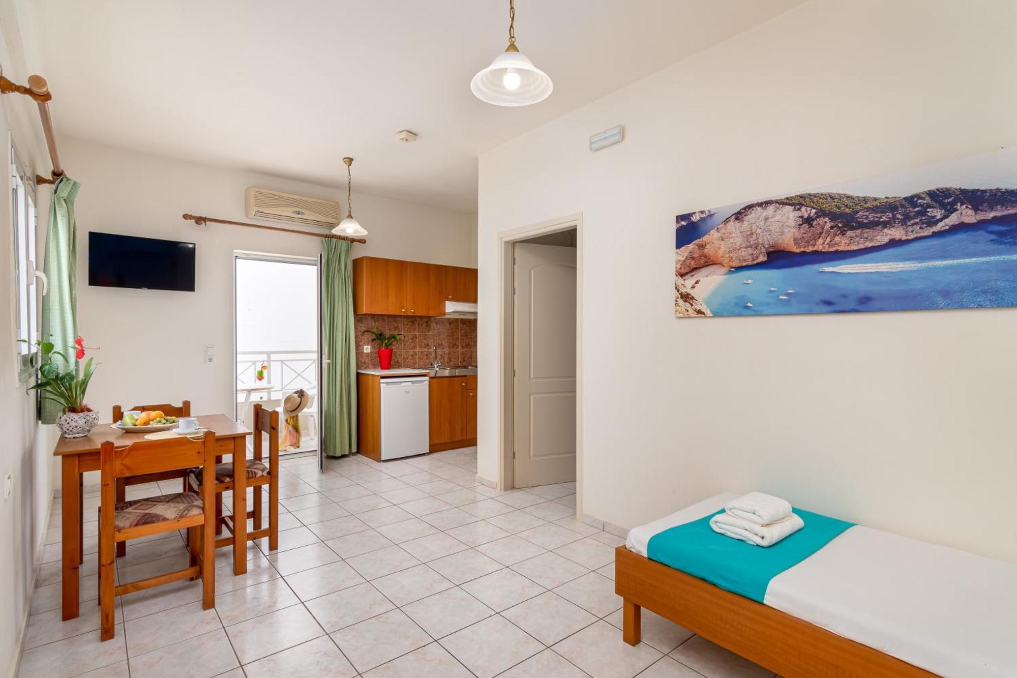 Mylos Apartments Anissaras Hersonissos  Ngoại thất bức ảnh